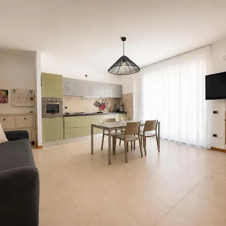 Sea Garden Duplex - Myho Casa شقة فاستو